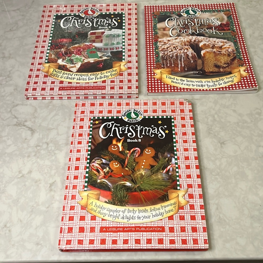 VTG GOOSEBERRY PATCH 3  Christmas Books Volumes 4 and 8 & The Christmas Cookbook